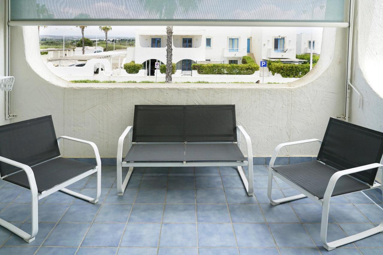 Blue Marine Apartment Pozzallo Bagian luar foto