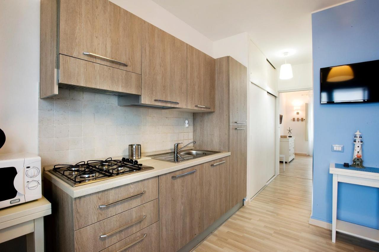 Blue Marine Apartment Pozzallo Bagian luar foto