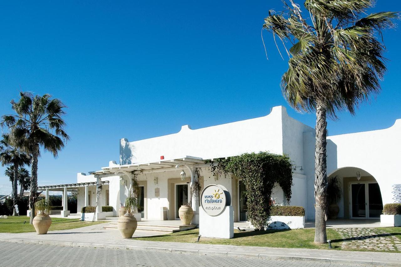 Blue Marine Apartment Pozzallo Bagian luar foto